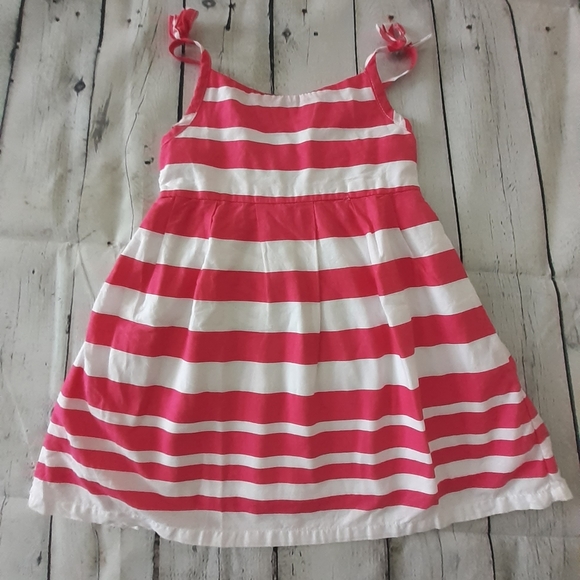 Sold - Picture 1 of 5